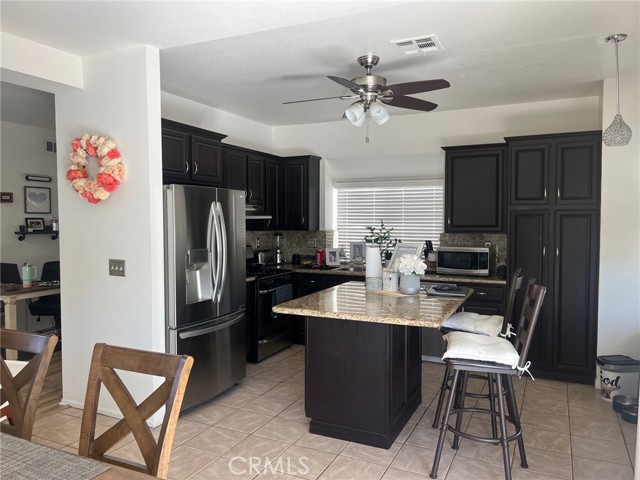 Detail Gallery Image 11 of 35 For 6105 Sherry Ct, Rancho Cucamonga,  CA 91737 - 4 Beds | 2/1 Baths