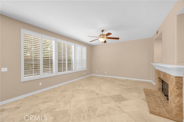 MLS #OC25234002 image #22