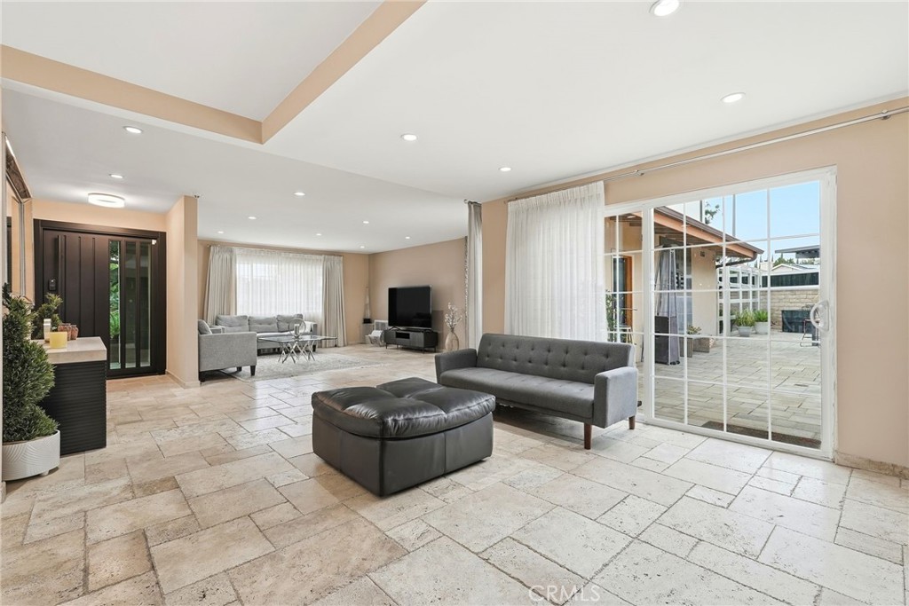 MLS #BB25259496 image #10