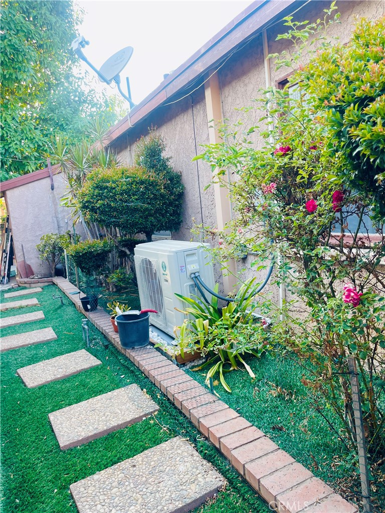 MLS #WS25251726 image #8