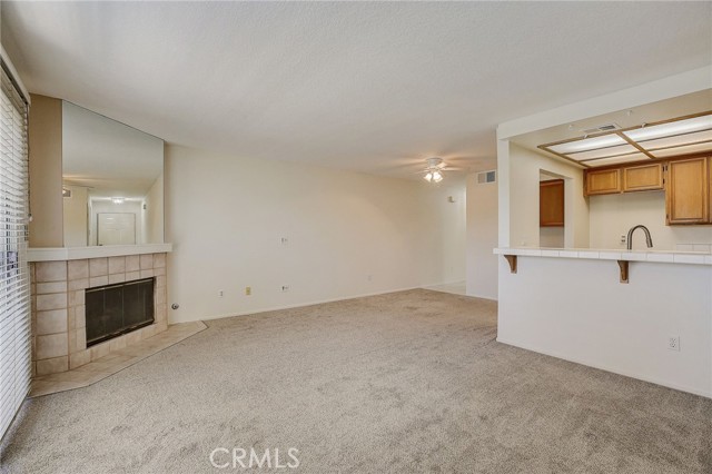 Detail Gallery Image 32 of 49 For 2731 Erringer Rd #35,  Simi Valley,  CA 93065 - 1 Beds | 1 Baths