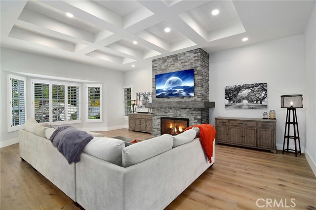 28845 Countryside Drive, Agoura Hills CA: https://media.crmls.org/medias/359ae9ee-613b-497c-b615-07dd7ae0bf48.jpg