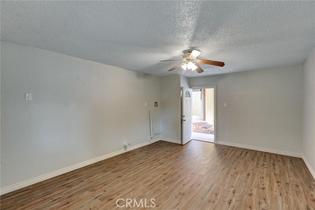 2804 Serrano Road, San Bernardino CA: https://media.crmls.org/medias/359bd461-d38c-44e4-b83e-975be5a6e6a7.jpg