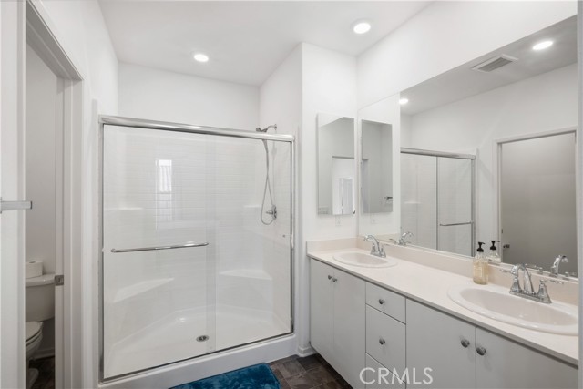 Detail Gallery Image 15 of 37 For 5604 Altamura Way #10,  Fontana,  CA 92336 - 4 Beds | 3 Baths