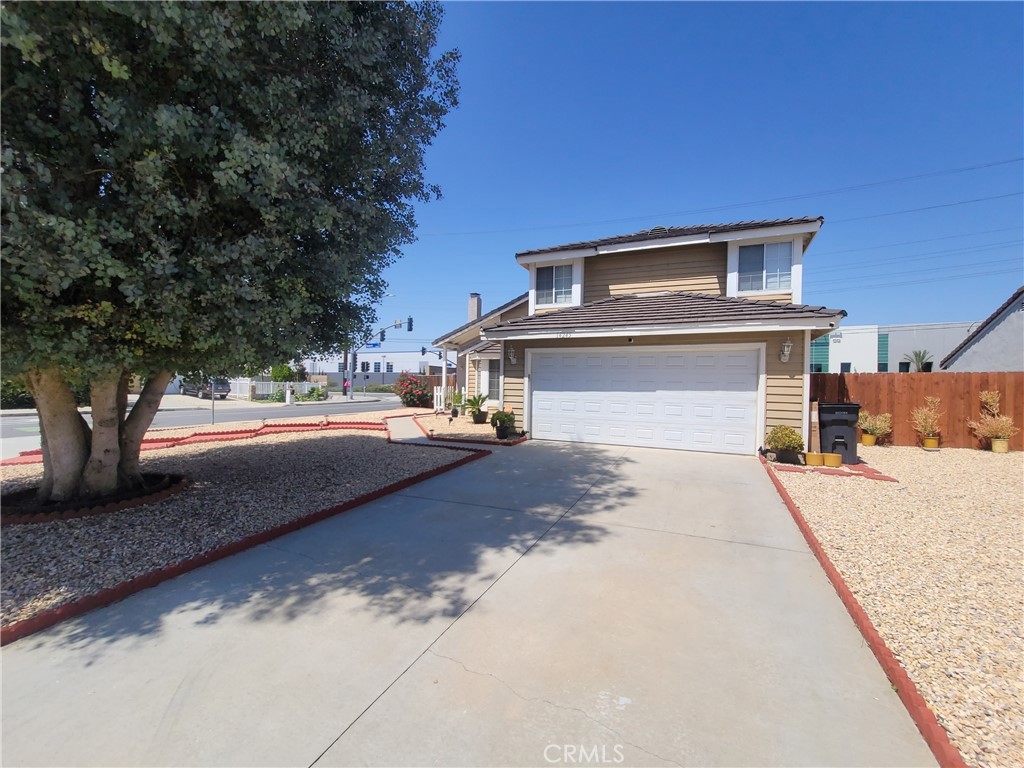 14245 Travers