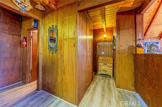 Detail Gallery Image 24 of 51 For 5522 Acorn, Wrightwood,  CA 92397 - 1 Beds | 1/1 Baths