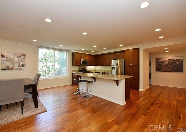 Detail Gallery Image 6 of 22 For 533 Rockefeller, Irvine,  CA 92612 - 2 Beds | 2 Baths