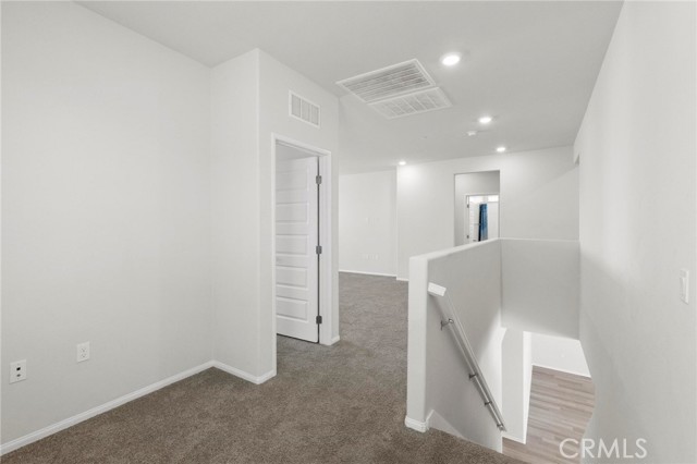 19409 Brush Creek Way, Lake Elsinore CA: https://media.crmls.org/medias/359d4ed9-490f-41f5-b9b6-d314432f829e.jpg