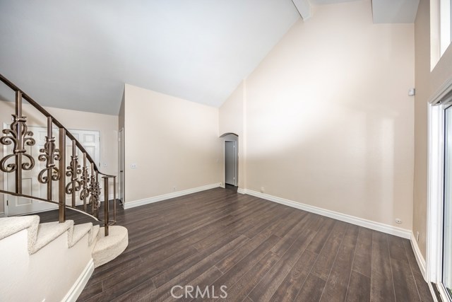 Detail Gallery Image 6 of 34 For 4711 E Fairfield St, Anaheim Hills,  CA 92807 - 3 Beds | 3 Baths