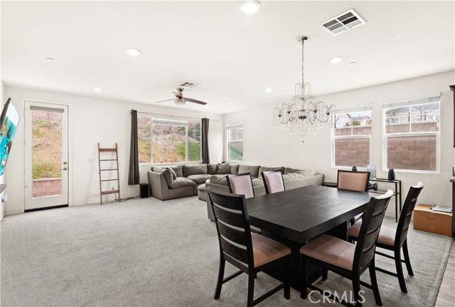 Detail Gallery Image 9 of 36 For 16744 Stags Leap Ln, Fontana,  CA 92336 - 4 Beds | 3 Baths