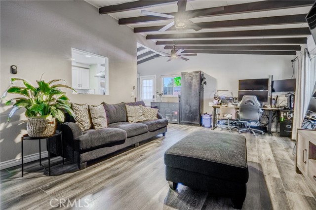 Detail Gallery Image 7 of 60 For 827 S Riverside, Rialto,  CA 92376 - 4 Beds | 2 Baths