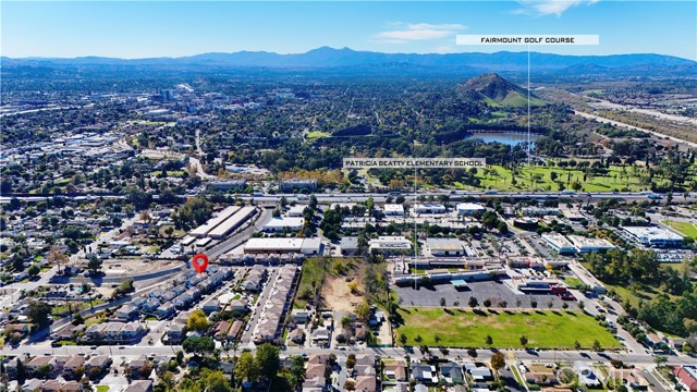 Detail Gallery Image 20 of 21 For 1796 Park Place Ln, Riverside,  CA 92501 - 3 Beds | 2/1 Baths