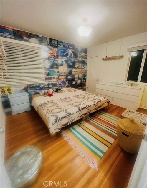 Detail Gallery Image 5 of 11 For 5311 Don Pio, Woodland Hills,  CA 91364 - 2 Beds | 2 Baths