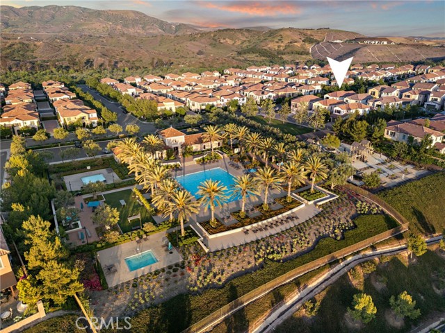 Detail Gallery Image 40 of 45 For 101 Artista, Irvine,  CA 92602 - 4 Beds | 4 Baths