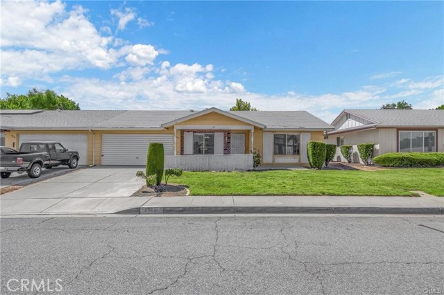 Detail Gallery Image 1 of 22 For 25941 Lancaster Dr, Menifee,  CA 92586 - 2 Beds | 2 Baths