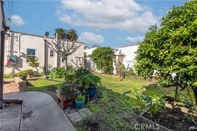 Image 33 of 35 For 3730 Walnut Avenue