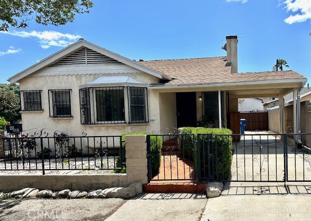 Detail Gallery Image 2 of 17 For 230 E Avenue 42, Los Angeles,  CA 90031 - 2 Beds | 1 Baths