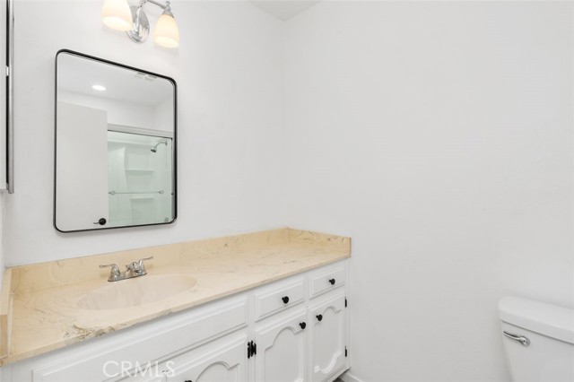 Detail Gallery Image 24 of 27 For 820 W Glenwood Ter, Fullerton,  CA 92832 - 3 Beds | 2/1 Baths