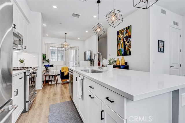 Detail Gallery Image 7 of 40 For 1669 Yorktown, San Pedro,  CA 90732 - 3 Beds | 2/1 Baths