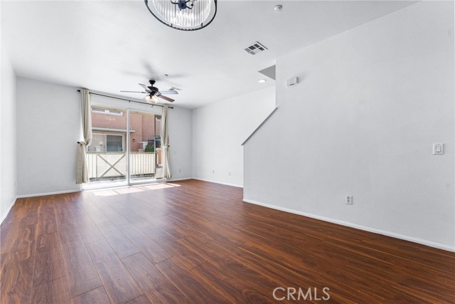 500 N Willowbrook Avenue, Compton CA: https://media.crmls.org/medias/35a5c30b-d41e-4356-a778-186d0567badd.jpg