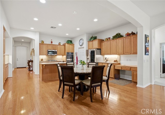 Detail Gallery Image 10 of 32 For 19629 Capital Peak Ln, Riverside,  CA 92508 - 4 Beds | 2 Baths