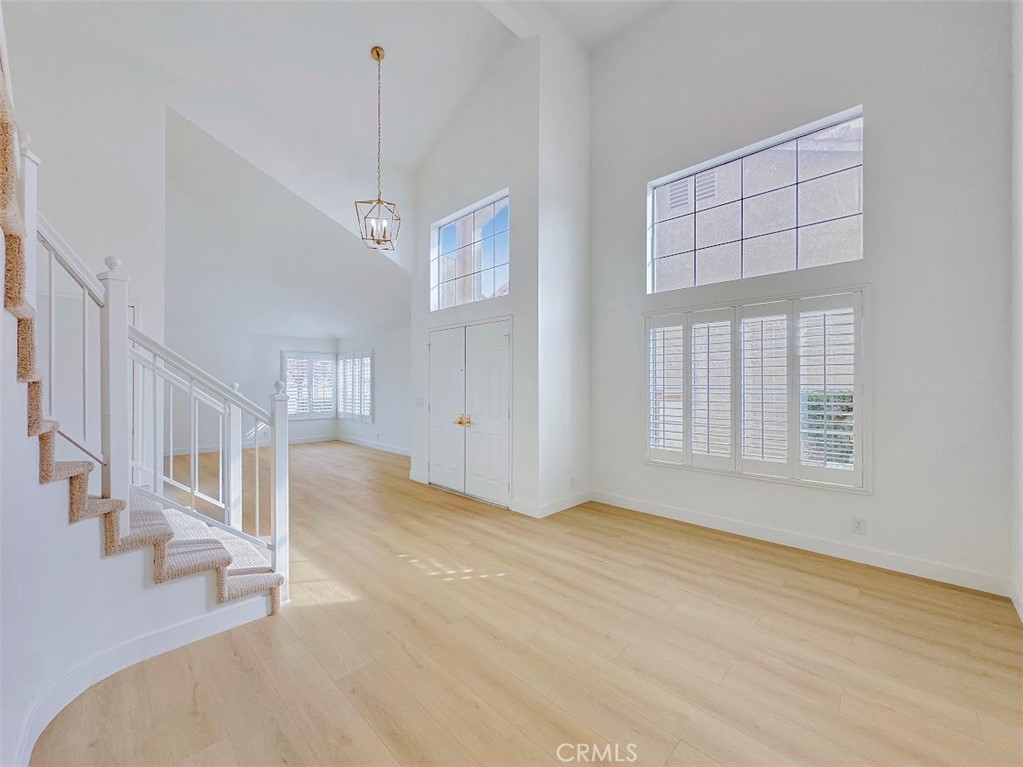 MLS #OC25280455 image #2