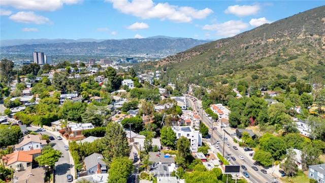 Detail Gallery Image 42 of 43 For 3374 Floyd, Los Angeles,  CA 90068 - 3 Beds | 2 Baths