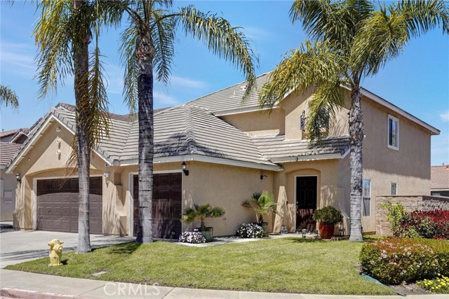 Detail Gallery Image 1 of 39 For 851 Pheasant St, Corona,  CA 92881 - 4 Beds | 2/1 Baths