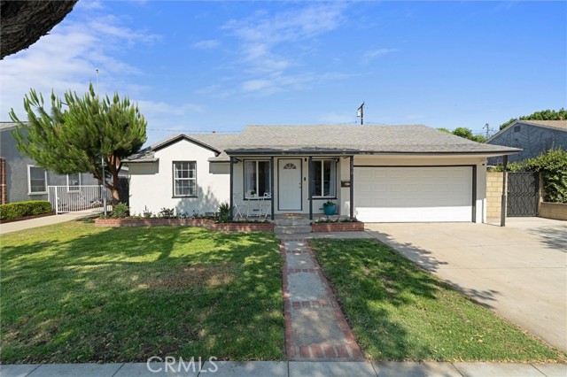 2370 Argonne Avenue, Long Beach CA: https://media.crmls.org/medias/35a94e68-82b6-4e3d-a976-5a38d6cfbe48.jpg