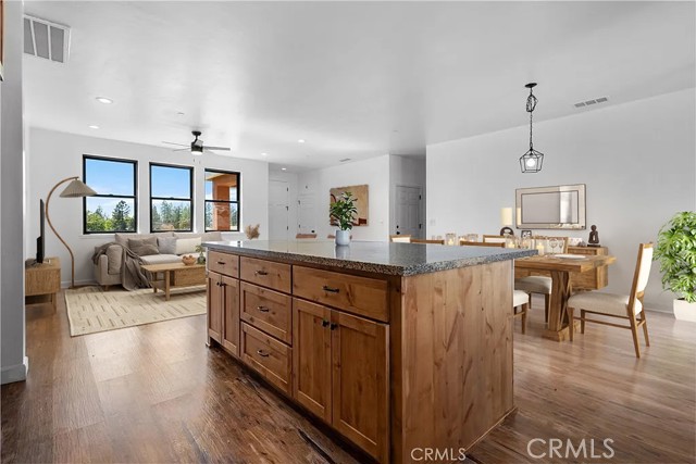 Detail Gallery Image 12 of 37 For 6010 Sunny Ln, Paradise,  CA 95969 - 3 Beds | 2 Baths