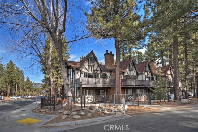 Detail Gallery Image 48 of 49 For 41896 Switzerland #1,  Big Bear Lake,  CA 92315 - 2 Beds | 2/1 Baths