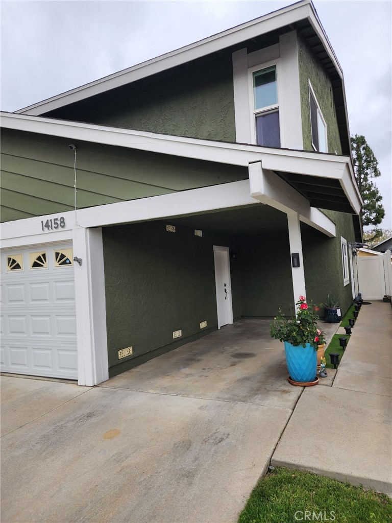 MLS #DW25111653 img 1