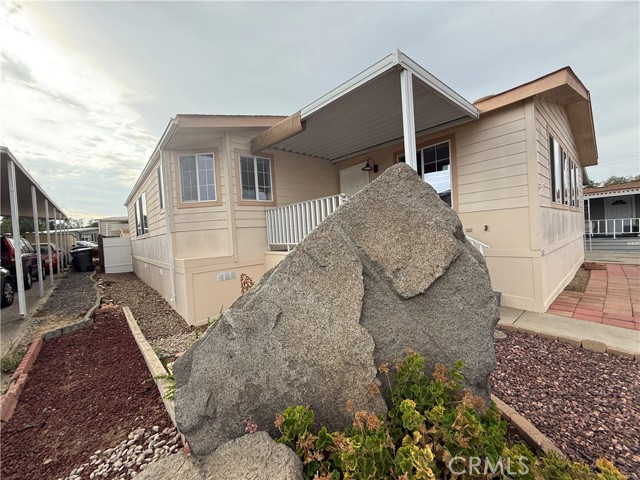 Detail Gallery Image 3 of 48 For 1750 W Citracado #152,  Escondido,  CA 92029 - 4 Beds | 2/1 Baths