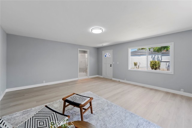 8460 Truxton Avenue, Los Angeles CA: https://media.crmls.org/medias/35ac8c08-a044-4559-8c0f-21dbf3c0804a.jpg