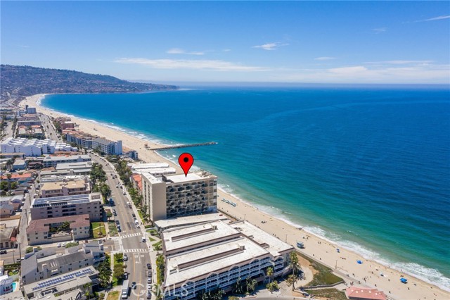 531 Esplanade, Redondo Beach, California 90277, 2 Bedrooms Bedrooms, ,2 BathroomsBathrooms,Residential,Sold,Esplanade,SB22172842