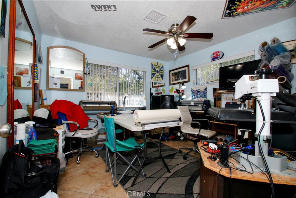 MLS #OC25216767 image #23