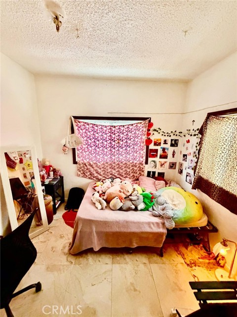 Detail Gallery Image 14 of 28 For 1454 E 50th, Los Angeles,  CA 90011 - – Beds | – Baths