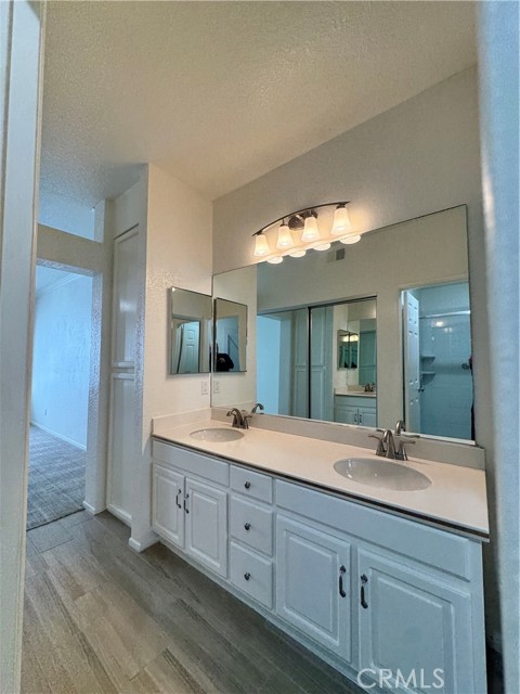 401 S El Cielo #212, Palm Springs, CA 92262