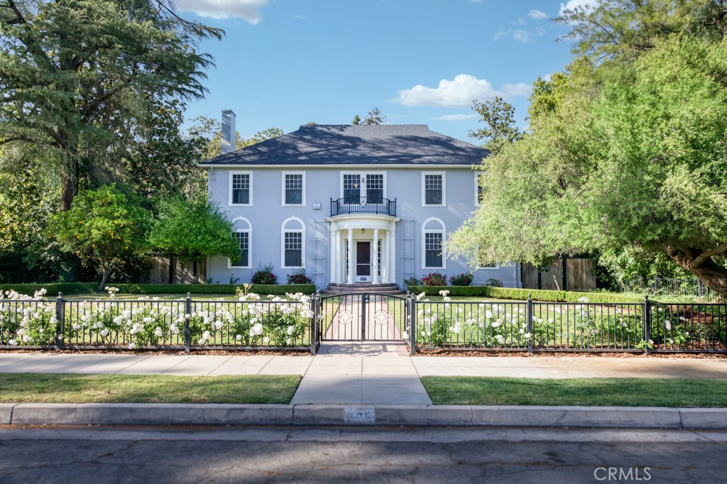605 E Home Avenue