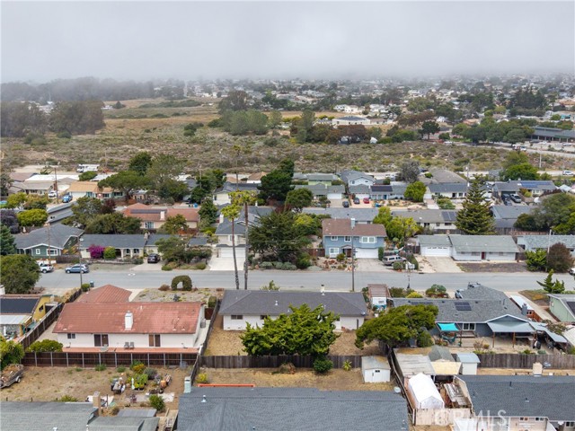 733 Manzanita Drive, Los Osos CA: https://media.crmls.org/medias/35ae1125-4972-4516-92df-8a31251ca067.jpg