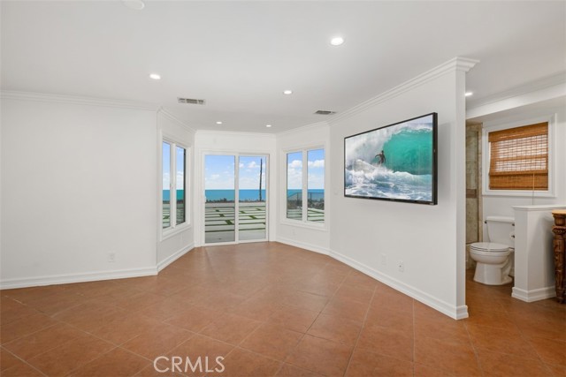 Detail Gallery Image 20 of 52 For 4013 via Manzana, San Clemente,  CA 92673 - 5 Beds | 3/1 Baths