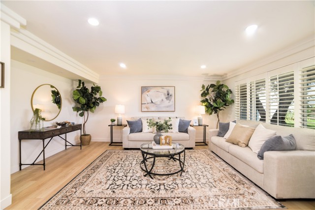 Detail Gallery Image 8 of 52 For 6815 Canterwood, La Verne,  CA 91750 - 3 Beds | 2 Baths