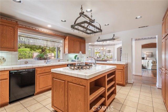 3441 Tanglewood Lane, Rolling Hills Estates, California 90274, 6 Bedrooms Bedrooms, ,6 BathroomsBathrooms,Residential,Sold,Tanglewood,SB22080517