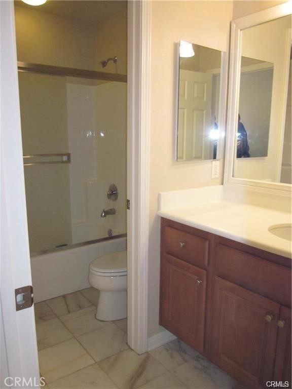 Detail Gallery Image 8 of 44 For 27086 Pumpkin St, Murrieta,  CA 92562 - 5 Beds | 3 Baths