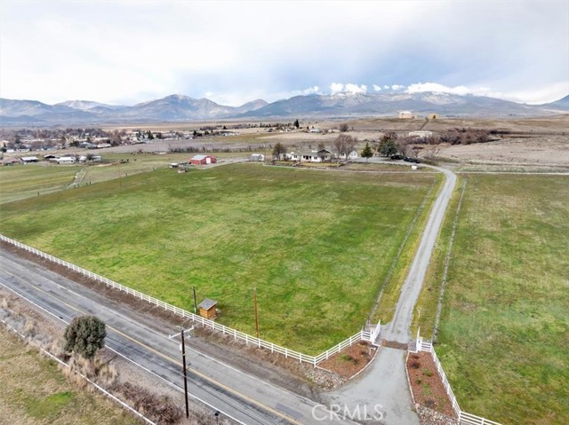 Detail Gallery Image 6 of 46 For 1201 Ball Mountain Little Shasta Rd, Montague,  CA 96064 - 3 Beds | 3/1 Baths