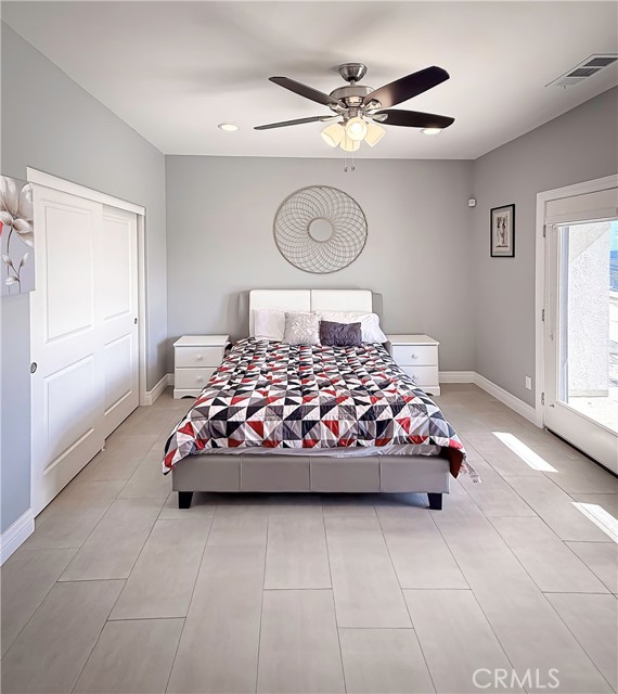 Image 27 of 50 For 449 Skylark  