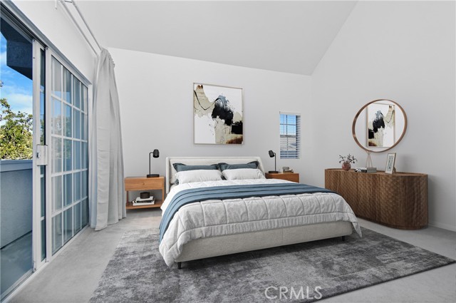 13030 Moorpark Street # 1, Studio City (los Angeles), California 91604, 2 Bedrooms Bedrooms, ,1 BathroomBathrooms,Residential Lease,For Rent,13030 Moorpark Street # 1,CRSR24234423