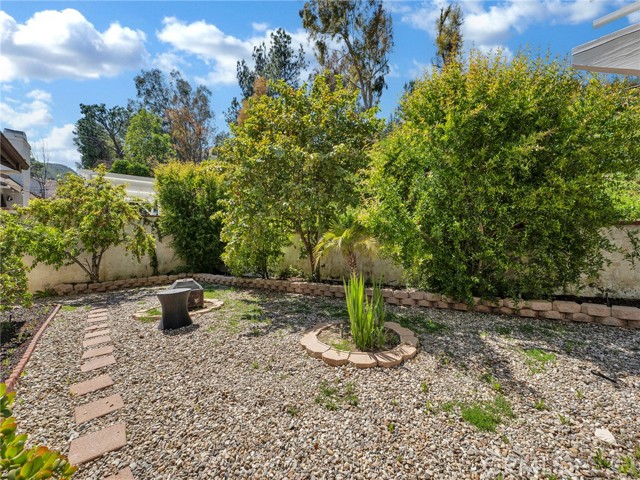 Detail Gallery Image 35 of 43 For 24527 Indian Hill Ln, West Hills,  CA 91307 - 5 Beds | 3 Baths