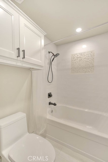 Detail Gallery Image 22 of 57 For 2040 Las Colinas Cir #104,  Corona,  CA 92879 - 2 Beds | 2 Baths