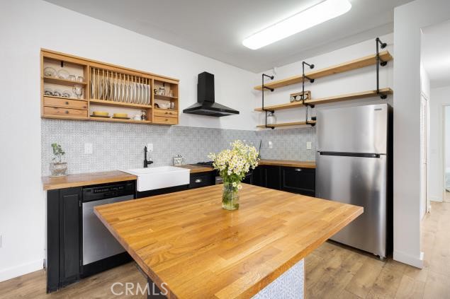 624 Corte Patio, Chula Vista CA: https://media.crmls.org/medias/35b51de4-acf0-409f-916a-5723aed9effa.jpg
